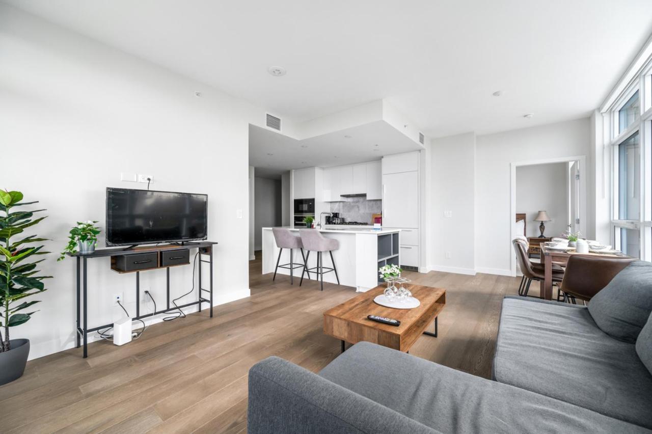 וונקובר Urban Oasis: Stylish Apartment Retreat At Ubc מראה חיצוני תמונה