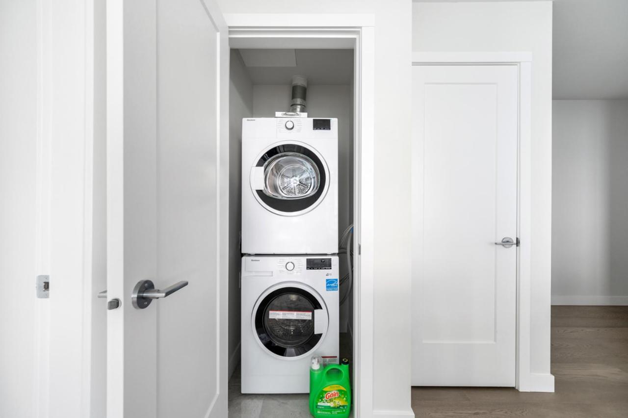 וונקובר Urban Oasis: Stylish Apartment Retreat At Ubc מראה חיצוני תמונה