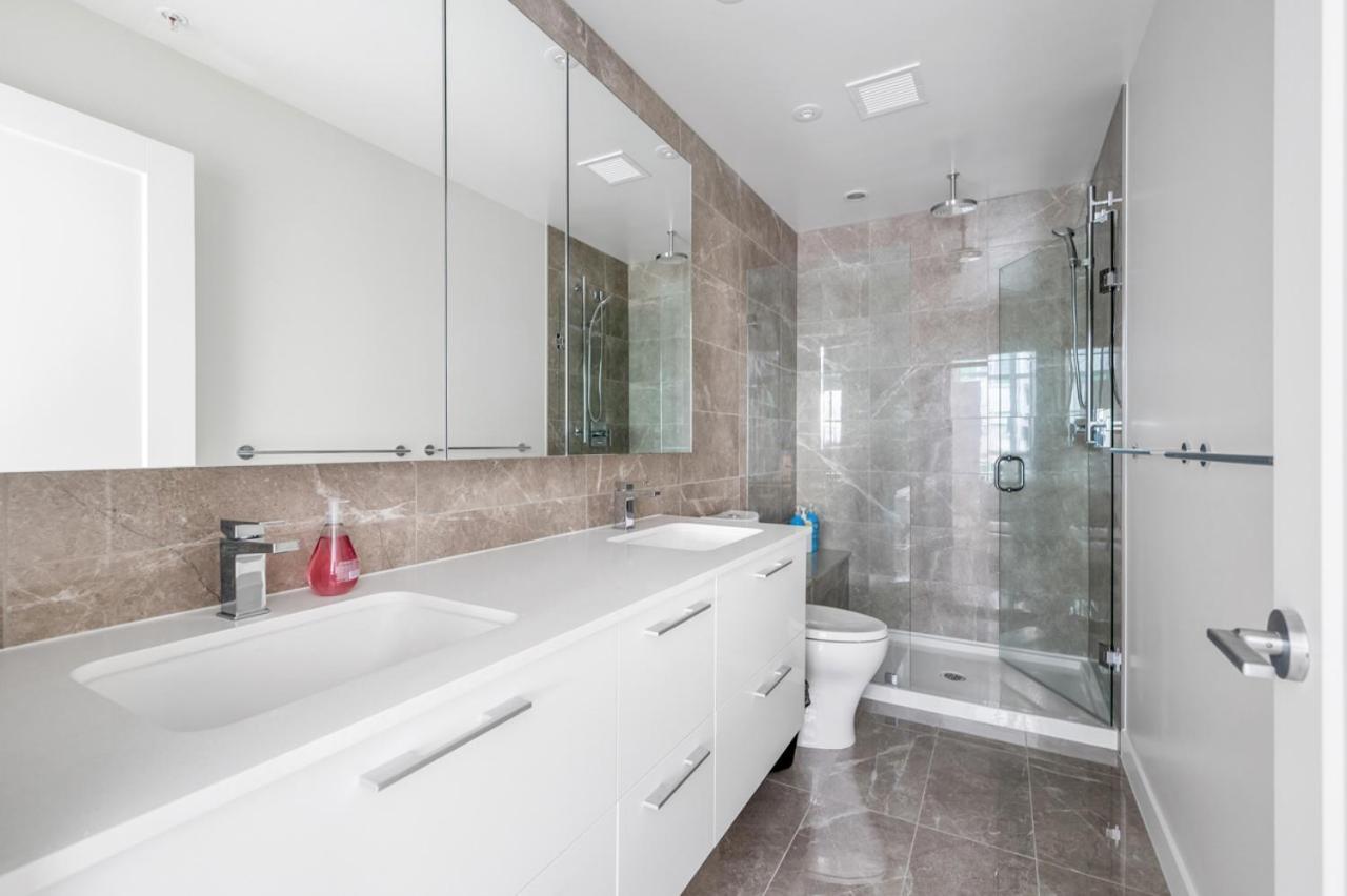 וונקובר Urban Oasis: Stylish Apartment Retreat At Ubc מראה חיצוני תמונה